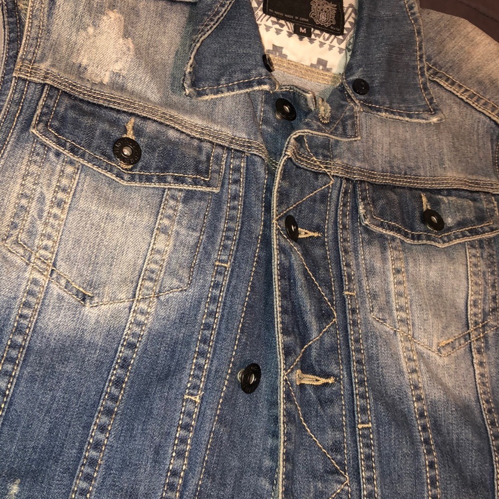 Jean jacket - Picture 3 of 3